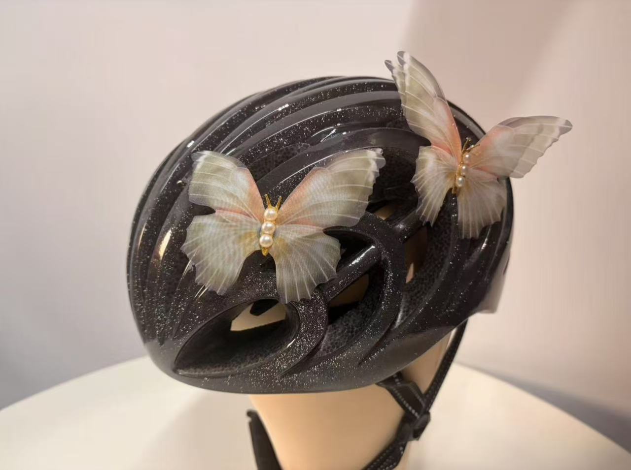Bike Helmet RH-77 thumbnail 4